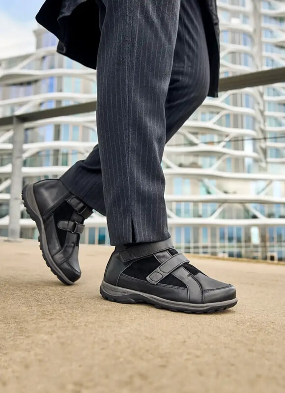 New Feet Rose Boots Orthostretch Svarta