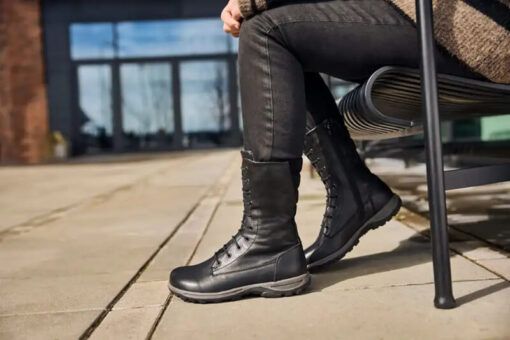 New Feet Jocelyn Fodrade Damstövlar Svart miljöbild