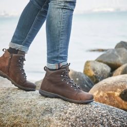 New Feet Kängor Bruna med snörning & dragkedja miljöbild